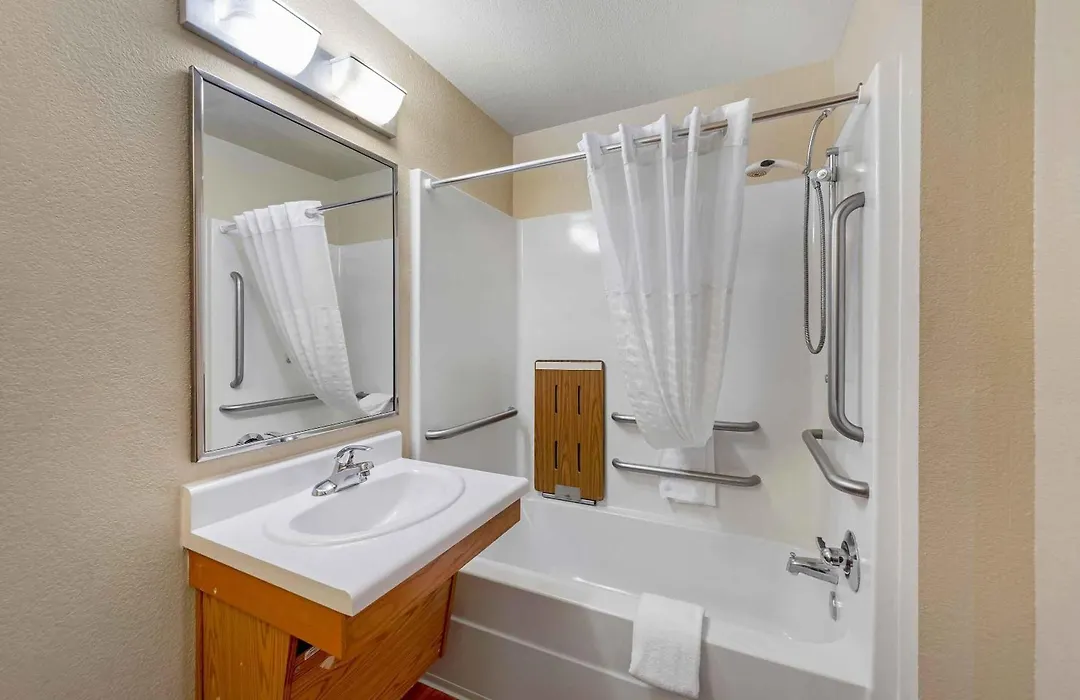 Extended Stay America Select Suites - Oklahoma City - Bethany-1