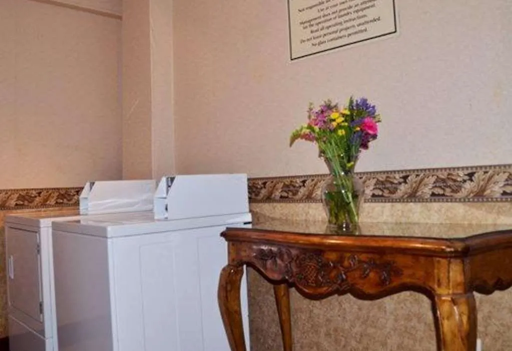 Suburban Extended Stay Hotel Worcester-1