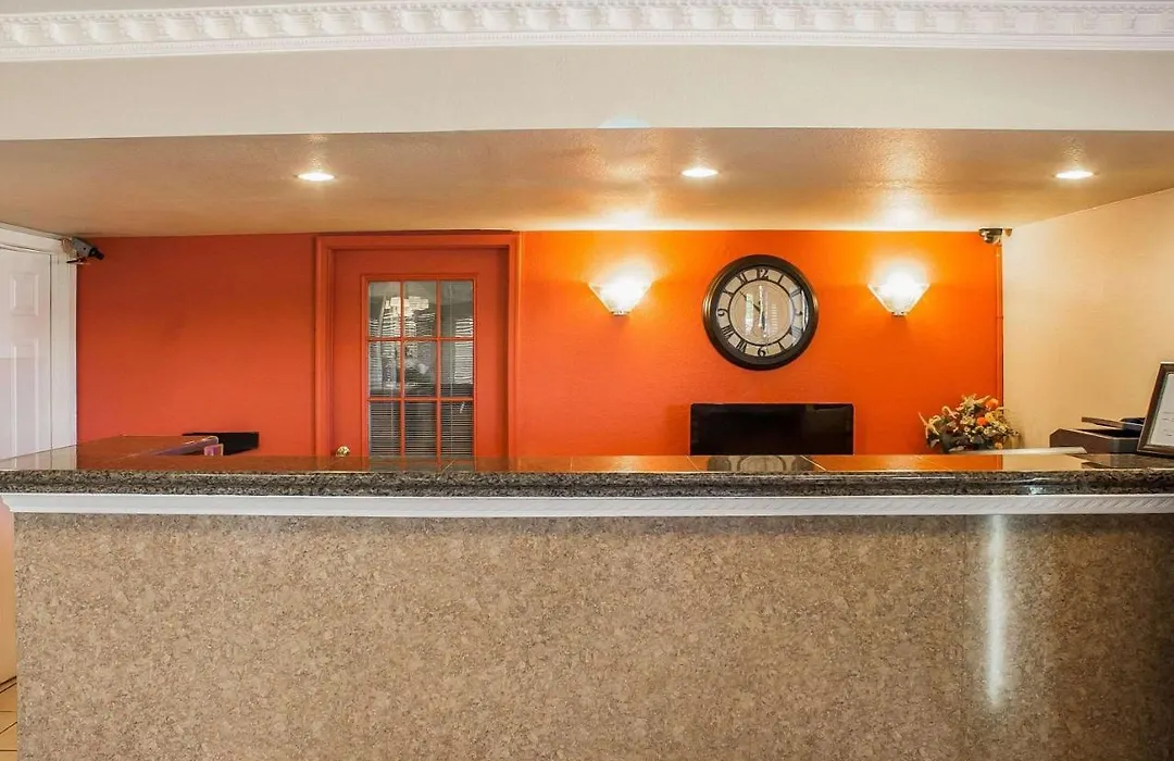 Rodeway Inn Fife-1