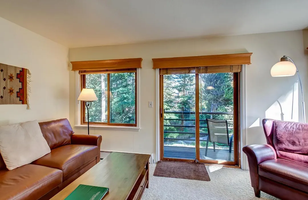 Wildwood Suites Black Bear Condo: Ski-In, Downtown Breck-1