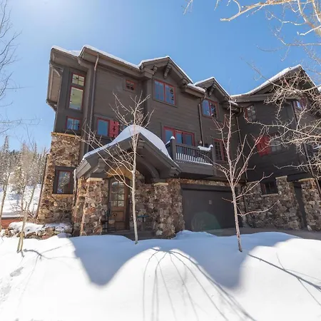 Ironwood Empire Pass Luxury Ski In Ski Out Deer Valley Five Bedroom Home Private Hot Tub-2