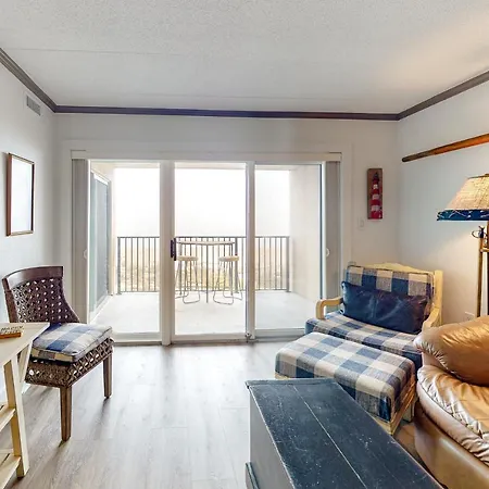 Marigot Beach Condo-3