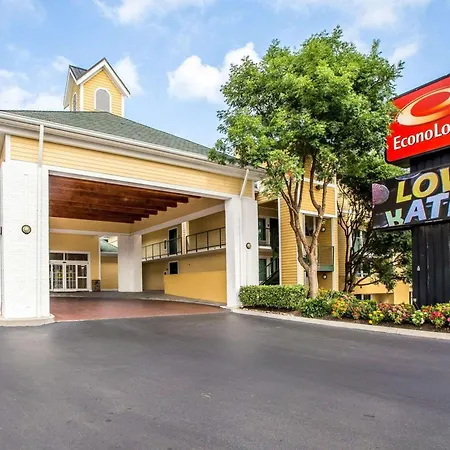 Econo Lodge Pigeon Forge Riverside-2