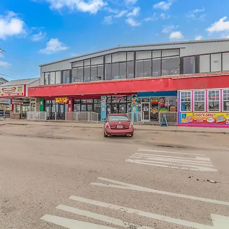 125 Atlantic Avenue Unit H - Pet Friendly! Walk To The Beach And Pier!1Br -1Ba - Sleeps 4 Guests!-3