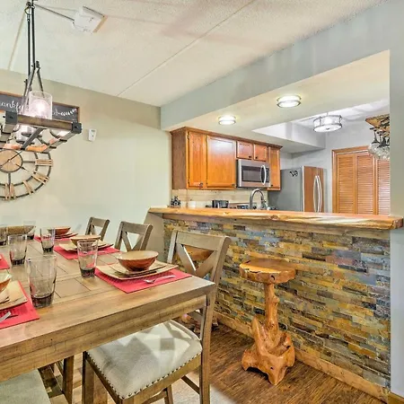 Chalet Village Upper Alpine Condo W/ Pool Access!-3