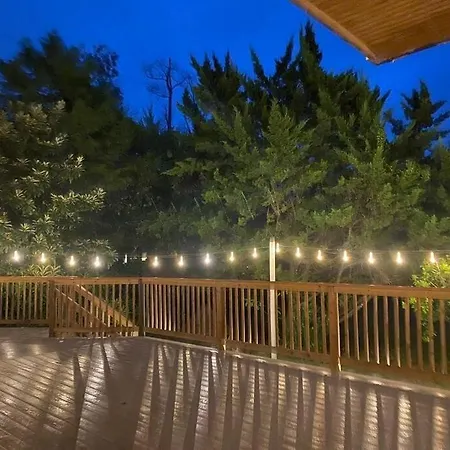 Resort Like House, 4 Bedrooms, 3 Bathrooms-3