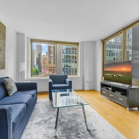 Global Luxury Suites At The Marc-3