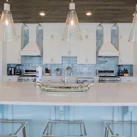 "The Pearl" Gulf Front Wprvt Heated Pool, 12 Bdrm 125Bath "Alvacationrentals"-3