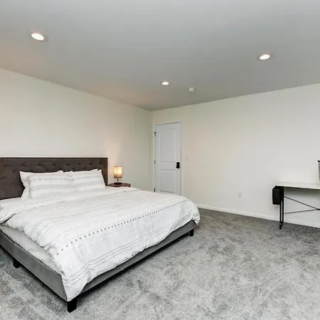 The Cg Suites-2