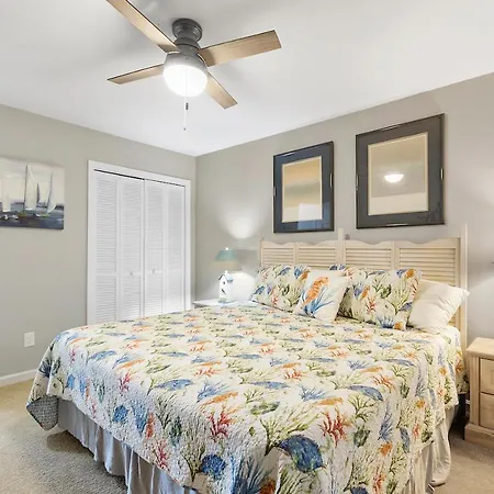 Dolphin Cove Unit 3F-2