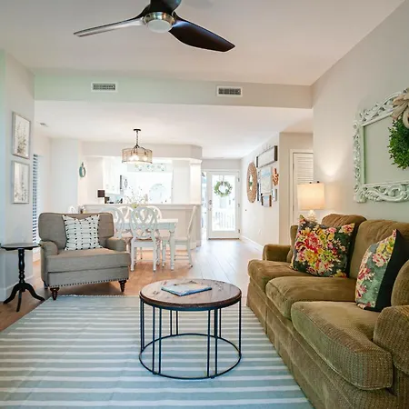 1 Lark Street 4Th Row Ocean Private Pool Pet Friendly Near The Ocean, Shops & Restaurants-2