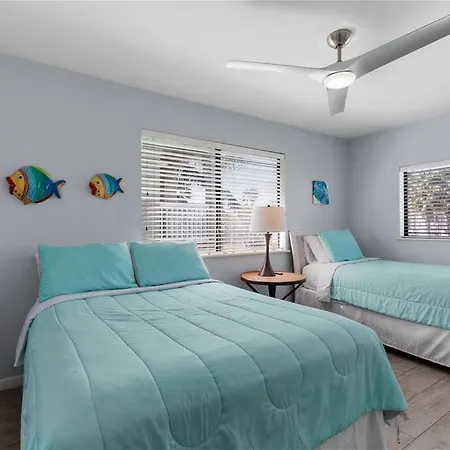 Sunny Daze By South Padre Resort Rentals-3