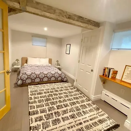 The Griffin B And B, Private Two Bedroom Suite In Victorian Ditmas Park-2