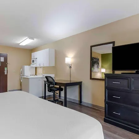 Extended Stay America Select Suites - Greensboro - Wendover Ave - Big Tree Way-2