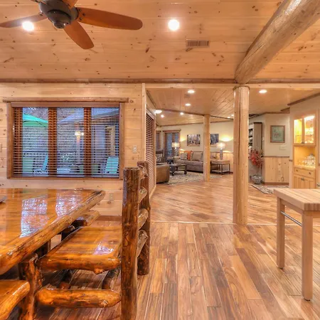 Parkview Lodge In Gatlinburg-3