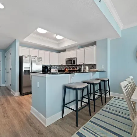 Crystal Shores West 1106-3