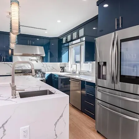 Prime Location, Stylish Space: 3Br Home With Bbq-2