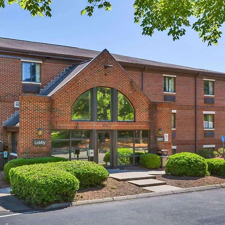 Suburban Studios Cary - Rdu Airport-2