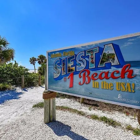 Poolside Paradise Near Siesta Key Beach-2