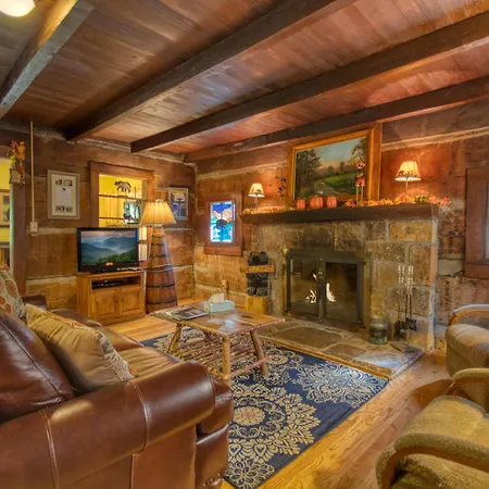 Bear Cabin #462-3