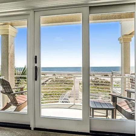 9 Singleton Beach Place- Renovated, Oceanfront, Pool, Elevator, Free Activities Included-2
