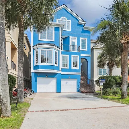 7 Singleton Beach Place- Oceanfront, Private Pool, Renovated, Free Activities Included-3