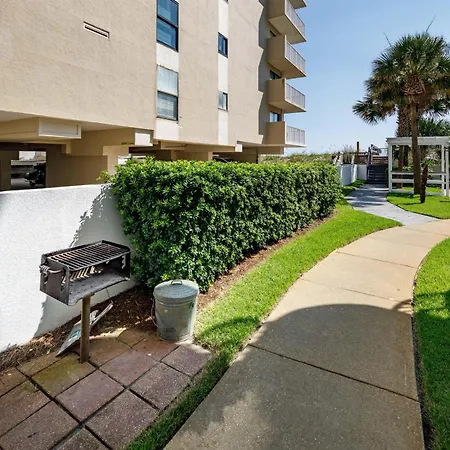 Dune Pointe 201-2