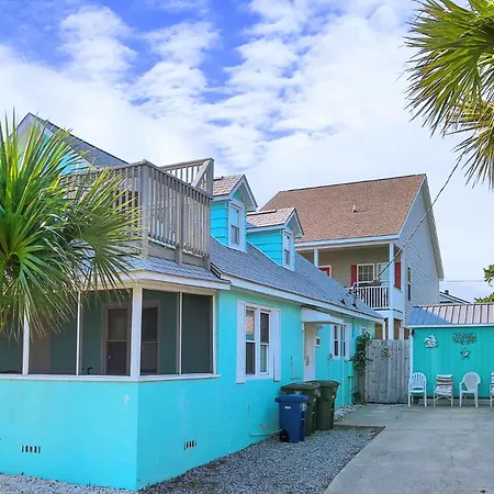 The Margaritaville House! Sleeps 13! Ocean Views And Rooftop Deck-3