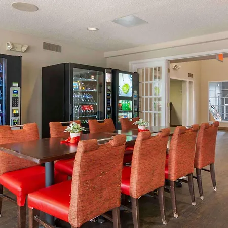 Extended Stay America Suites - Kansas City - Airport - Tiffany Springs-3