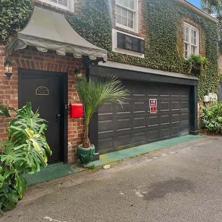 16 E Jones Carriage House-2