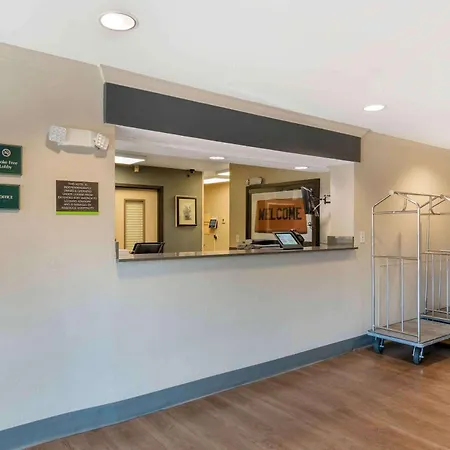 Extended Stay America Suites - Kansas City - Country Club Plaza-3