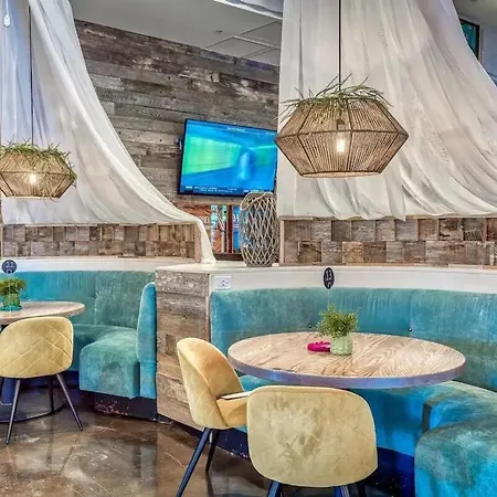 Entire Condo - Palms Of Destin Paradise-3