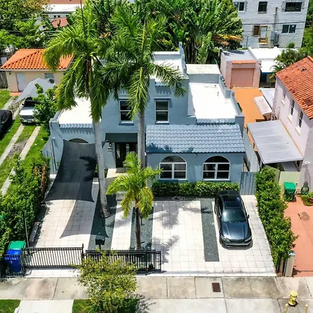 Miami Gucci Home With Pool & Great Location-3