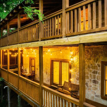 Pet Friendly, Sauna, Jacuzzi Suites, Hot Tub, Dollywood, Game Room, Sleeps 14-3