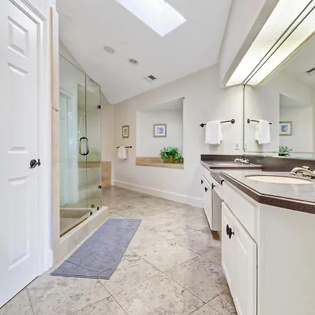26 Bradley Circle-3