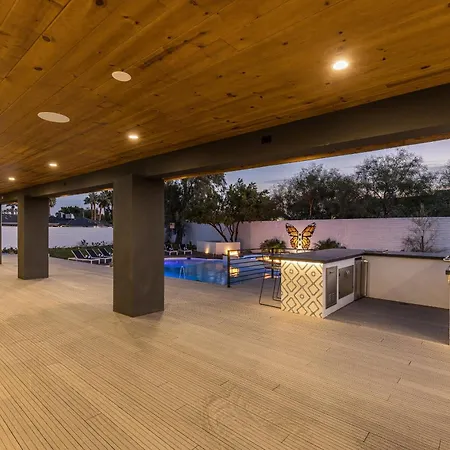 Luxury Micro-Resort, Theater, Sauna, Heated Pool-3