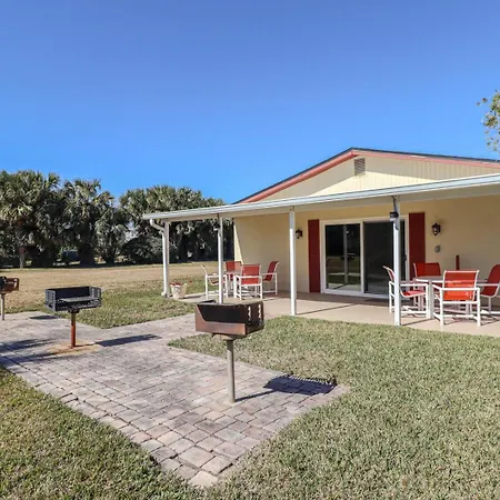 Spanish Trace 223-Townhouse With Beautiful Views!-2