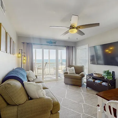 Palmetto Dunes 303-3