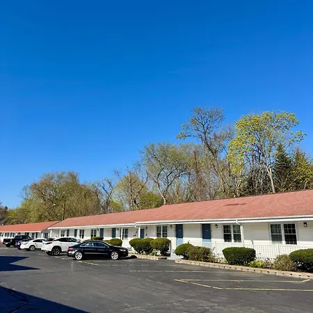 Chisholm'S Motor Inn-2