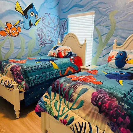 Characters Corner Vacation Home-3