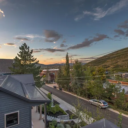 Norfolk Mountain Fantasy! 1121 By Skyrun Park City-3