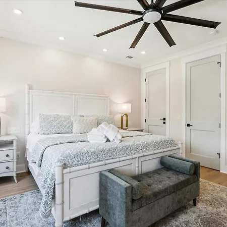 25 Bradley Circle, New Construction, Roof Top-3