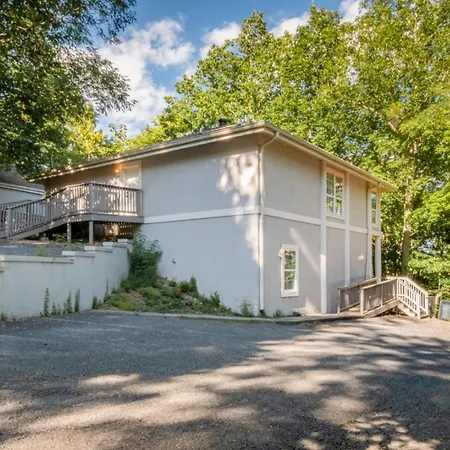 Gatlinburg Mansion By Avada Properties-3