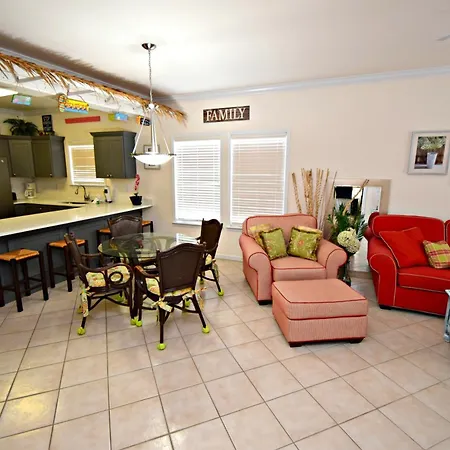 Spinnaker Pointe-3