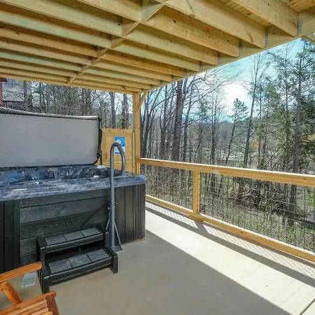 Holly Ridge Hideaway-3
