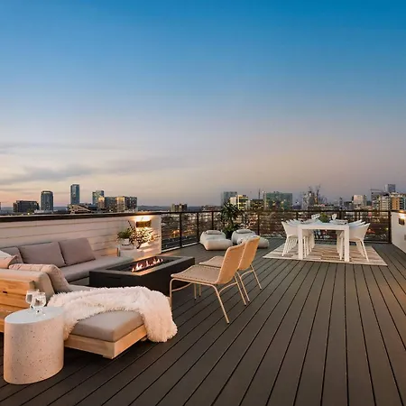 Archer House | Hot Tub Rooftop | Downtown Luxury!-2