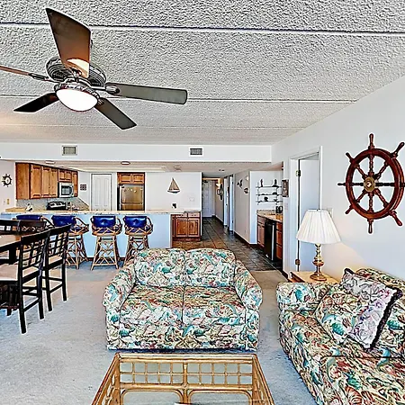 Suntide III Condominiums-3
