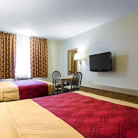 Econo Lodge Madison East-3