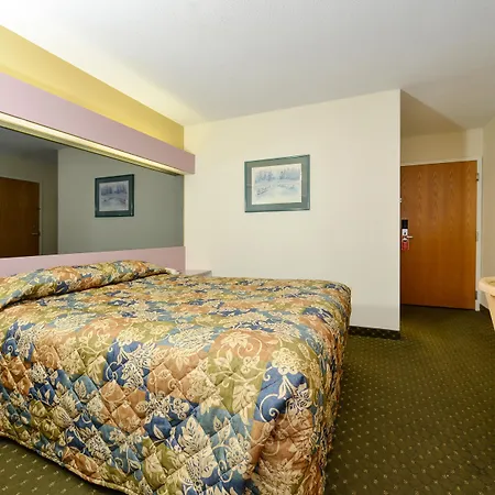 Americas Best Value Inn - East Syracuse-3