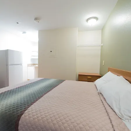 Studio 51 Extended Stay Hotel-2